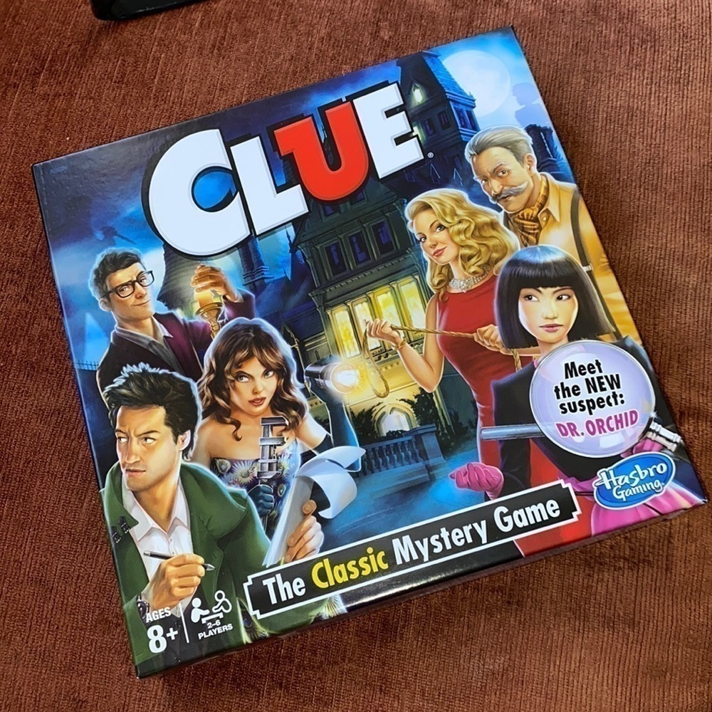 Hasbro Clue Game for 8+years old NEW unwrapped